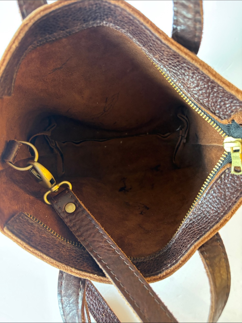 Portland Leather Dark Brown Leather Messenger Tote - Picture 6 of 10